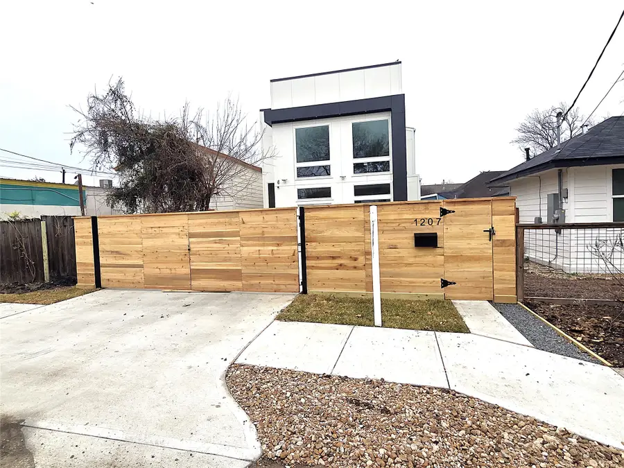 1207 Collier Street, Houston, TX 77023 - #3