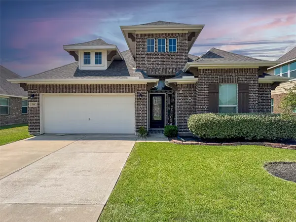 214 San Bernard Drive, Baytown, TX 77523