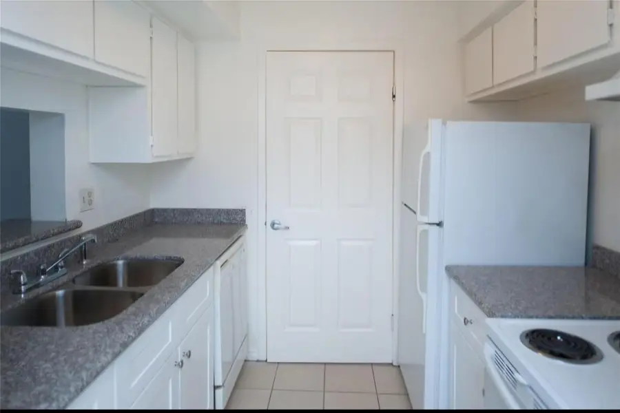 12639 Ashford Meadow Drive #E-F, Houston, TX 77082 - Image #3