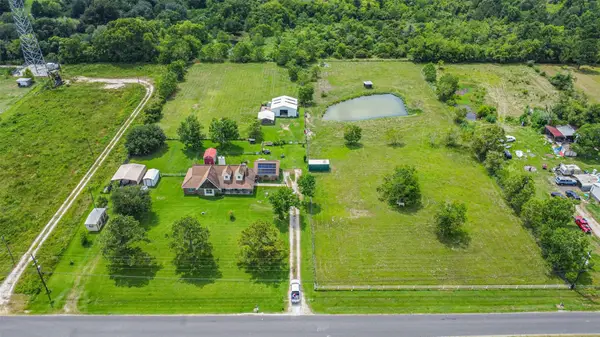 252 County Road 4871, Dayton, TX 77535