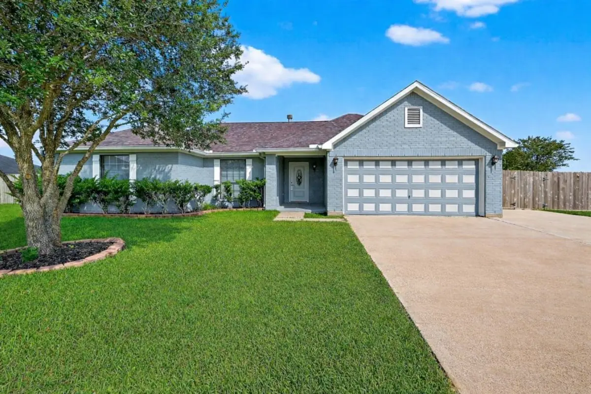 11310 Audrey Drive, Needville, TX 77461 - Image #1