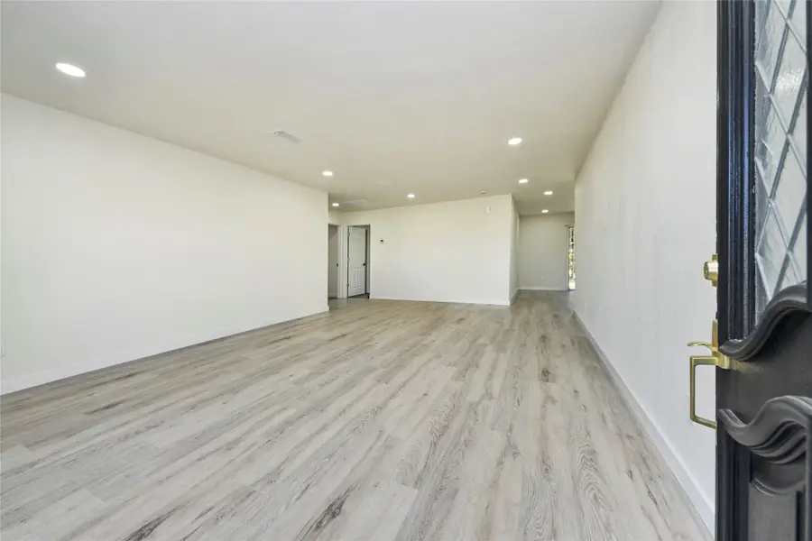 5442 Airport Boulevard, Houston, TX 77048 - #3