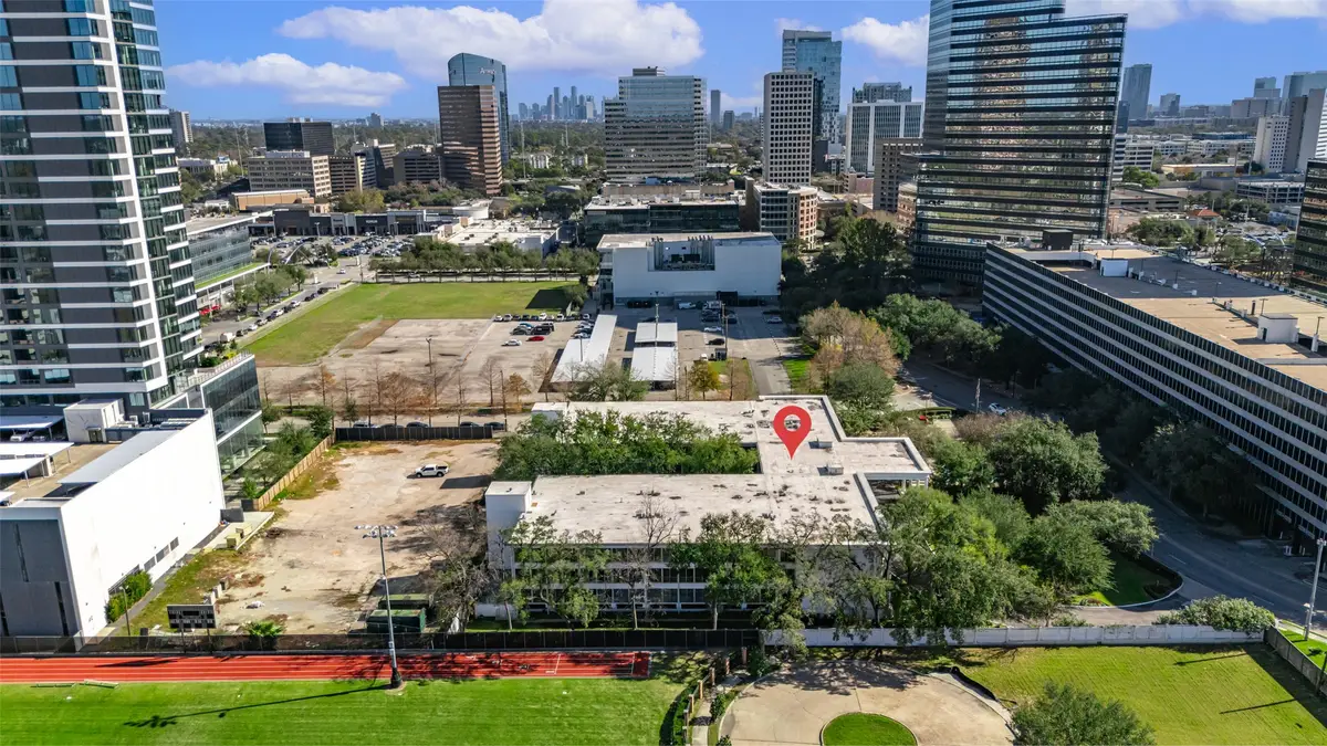 5050 Ambassador Way #120, Houston, TX 77056 - Image #1