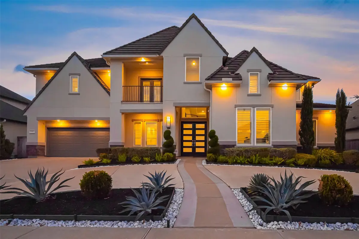 22 Crown Grove, Sugar Land, TX 77498 - Image #1