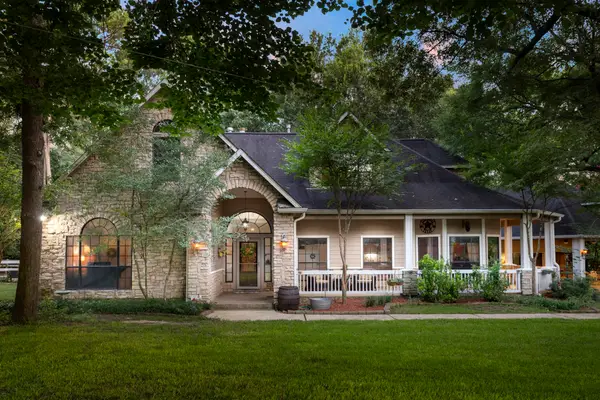 21015 Imperial Oak Drive, Magnolia, TX 77355