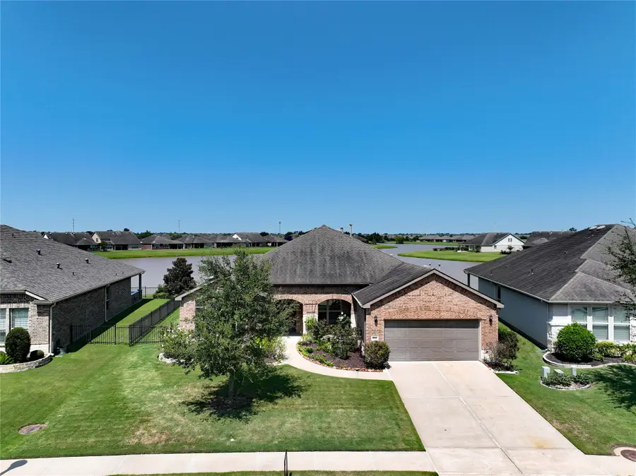 442 Spindrift Circle, Richmond, TX 77469 - Image #2