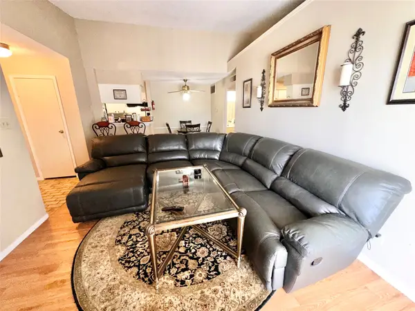 10101 S Gessner Road #213, Houston, TX 77071