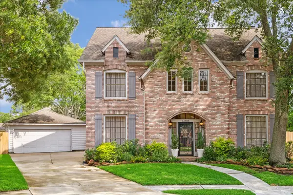 14303 Hillside Hickory Court, Houston, TX 77062