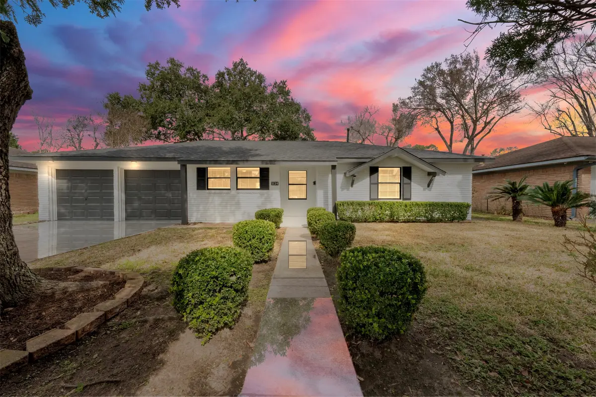 5734 Farwell Drive, Houston, TX 77035 - #1