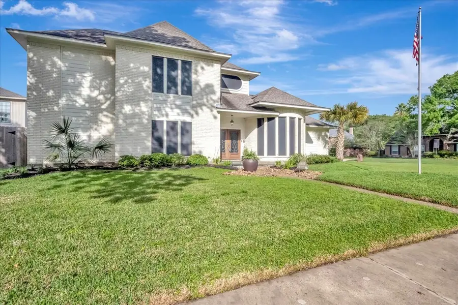 1627 Lake Bluff Drive, El Lago, TX 77586 - #2