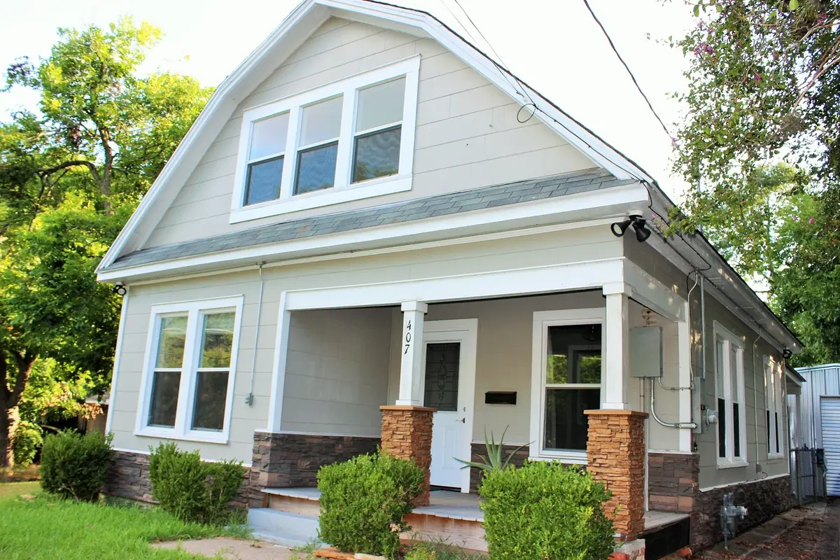 407 N Chappell Hill Street, Brenham, TX 77833-3913 - Image #1