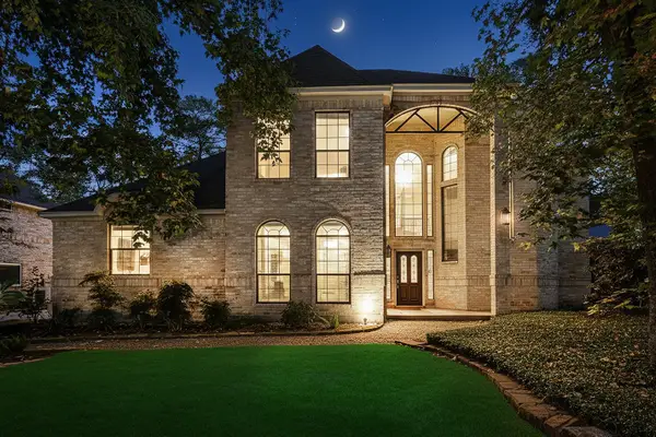26 N Highland Court, The Woodlands, TX 77381