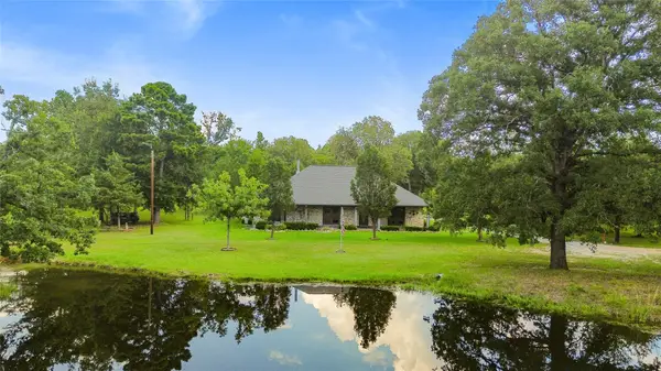 289 William Thomas Road, Huntsville, TX 77320