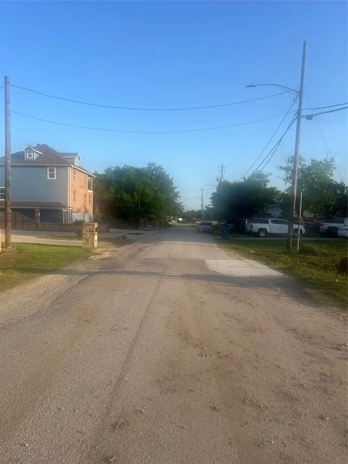 122 N 3rd Street, South Houston, TX 77587 - Image #1