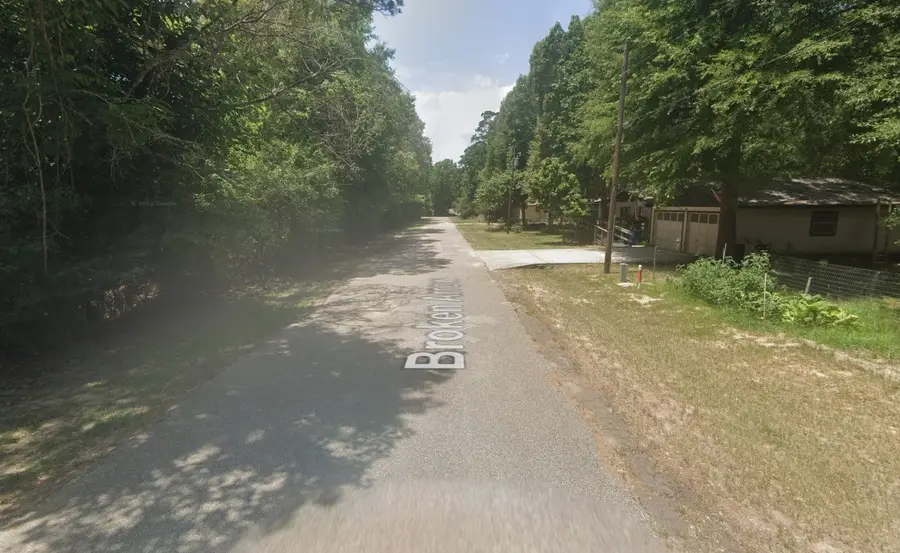 223 Broken Arrow, Onalaska, TX 77360 - Image #2