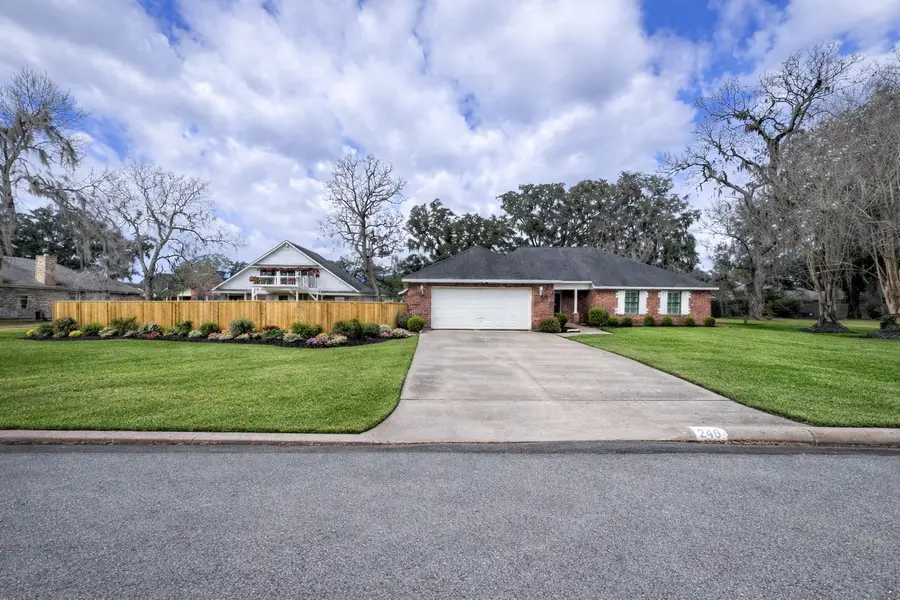 248 Wentworth Drive, West Columbia, TX 77486 - #3