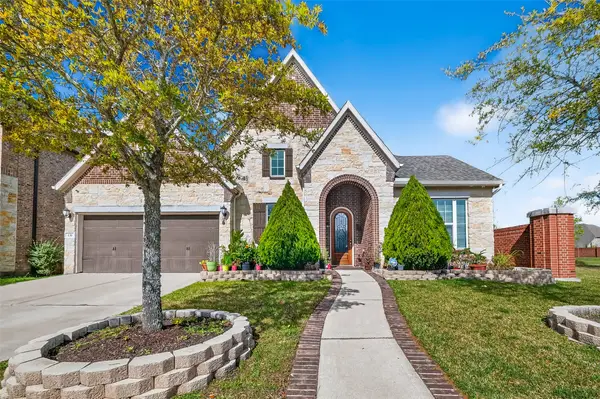 131 Crown Estate Way, Sugar Land, TX 77498