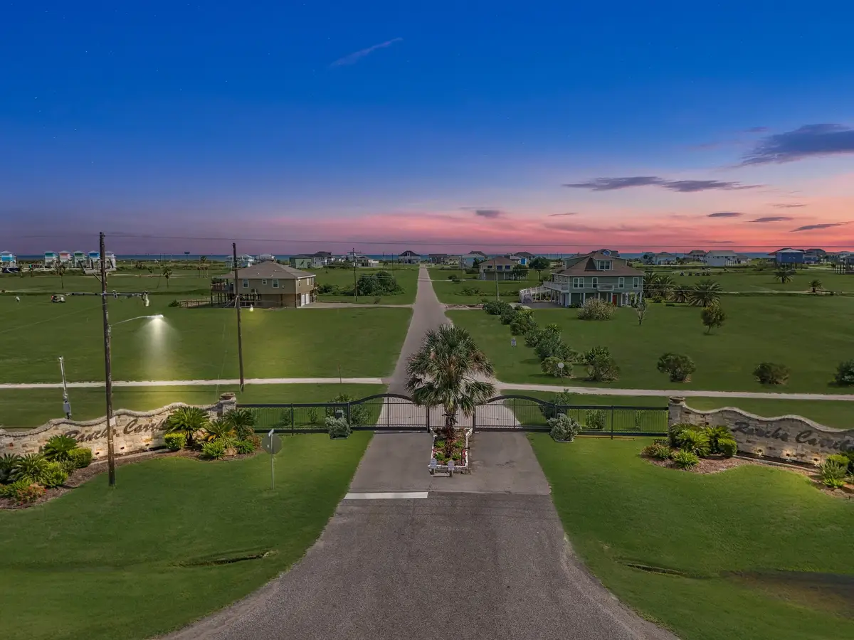 804 Rancho Carribe Drive, Crystal Beach, TX 77650 - Image #1