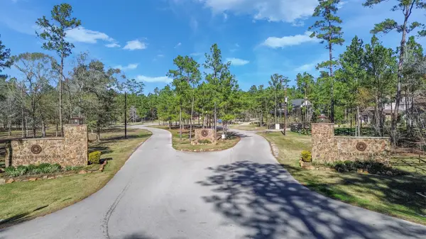 12-22-70 Granite Road Road, Huntsville, TX 77340