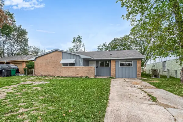5646 Cedarburg Drive, Houston, TX 77048
