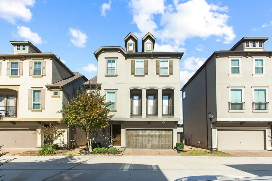 10616 Centre Shadows Drive, Houston, TX 77043 - Image #3