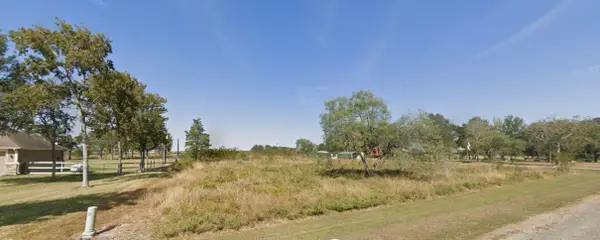 81 Windmill Drive, Hempstead, TX 77445
