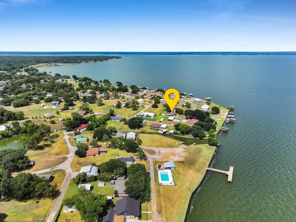 300 Fishermans Bend Dr, Point Blank, TX 77364 - #1
