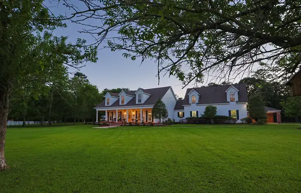 32203 River Park Drive, Magnolia, TX 77355