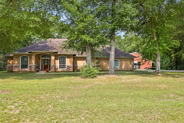 17207 Horseshoe Way, New Caney, TX 77357