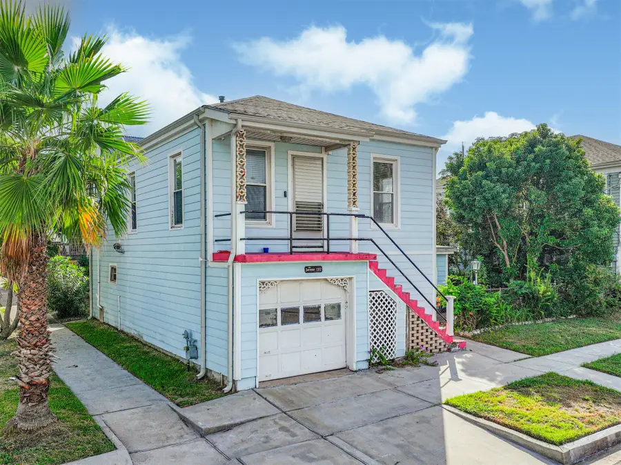 1102 9th Street, Galveston, TX 77550 - #3