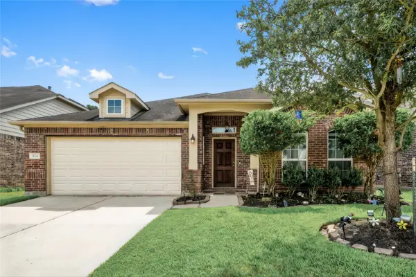 12043 Rockridge Falls Drive, Tomball, TX 77375