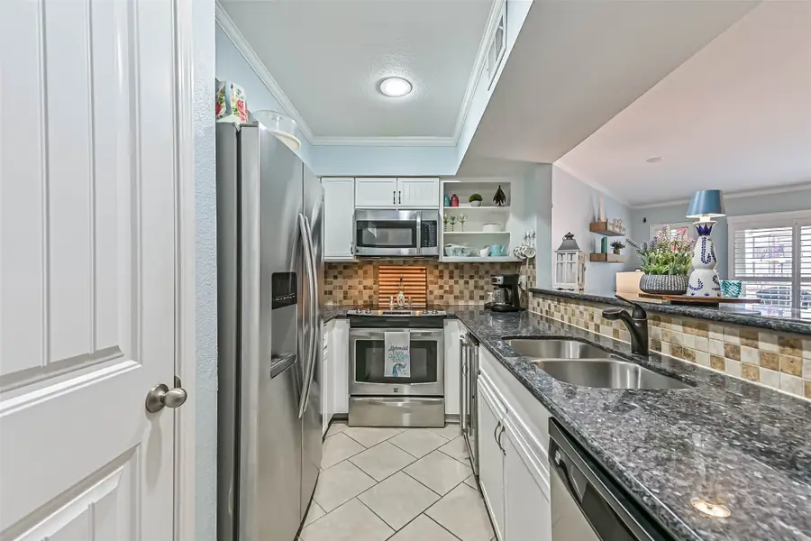 7312 Seawall Boulevard #119, Galveston, TX 77551 - #3