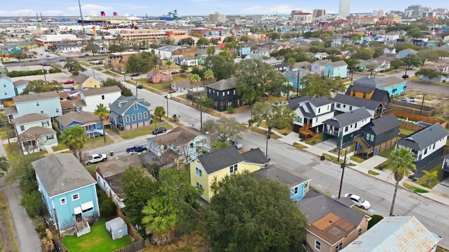 1207 32nd Street, Galveston, TX 77550 - #2