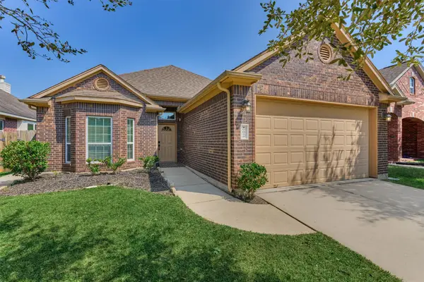 10022 Elkwood Glen Lane, Tomball, TX 77375