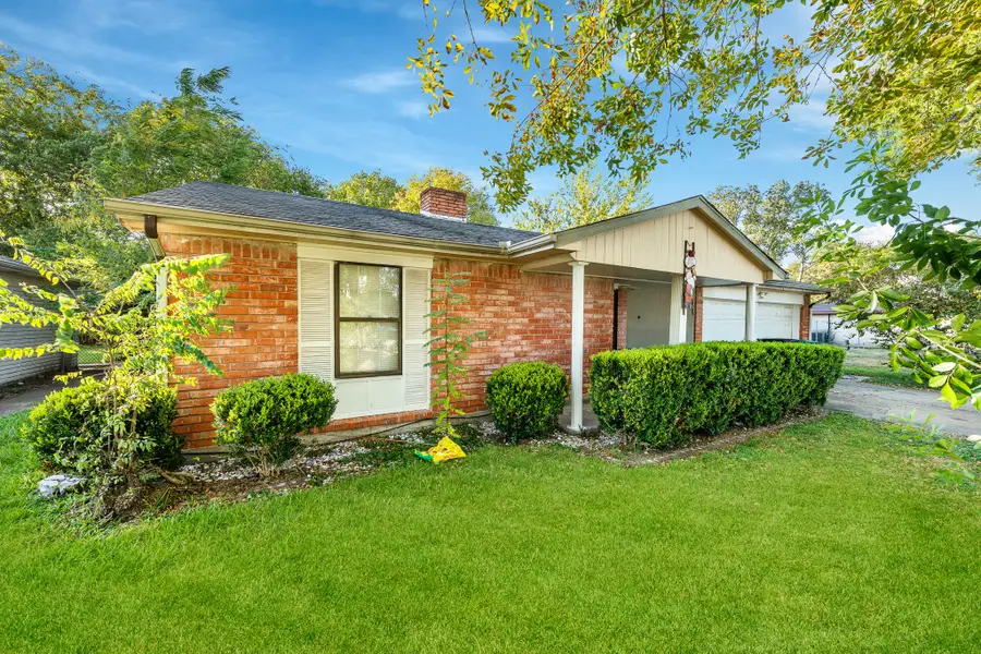 6206 Westbranch Drive, Houston, TX 77072 - Image #3