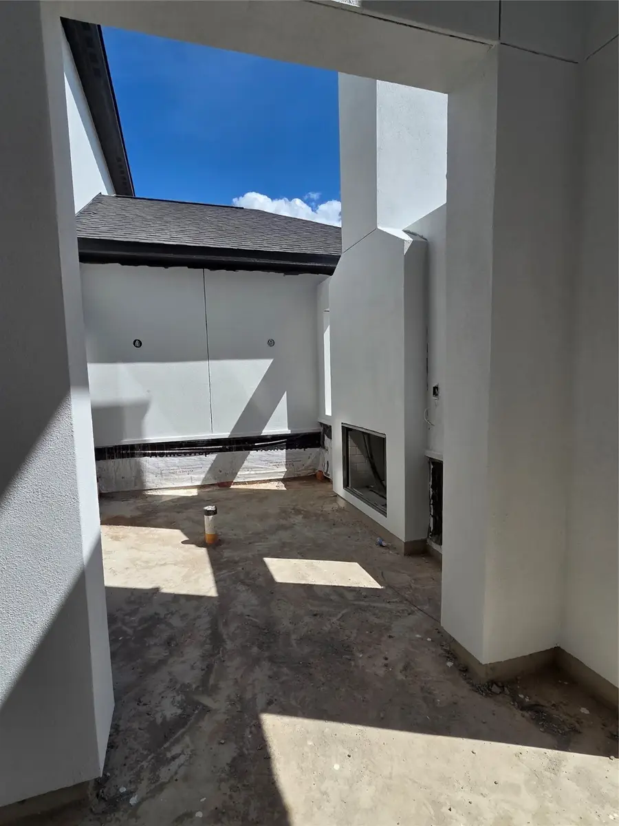 15902 Iris Meadow Drive, Conroe, TX 77302 - Image #3