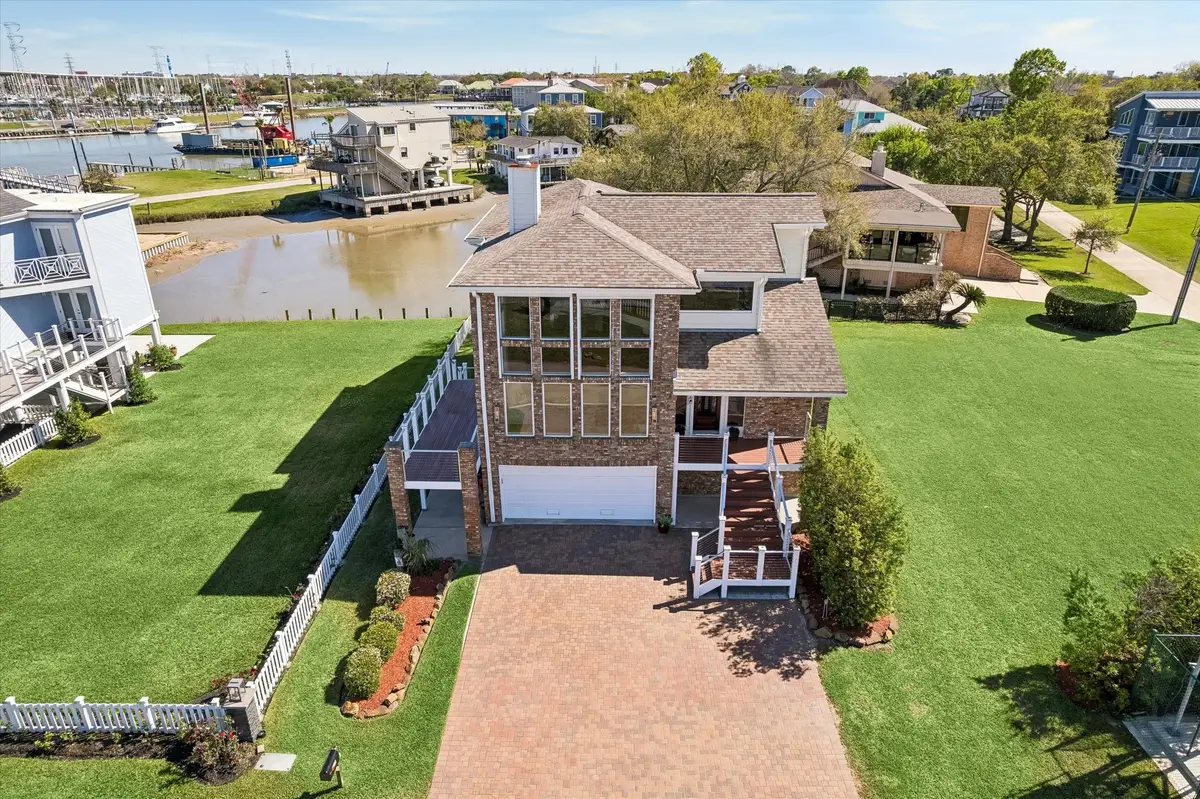 807 N Shore Drive, Kemah, TX 77565 - #1