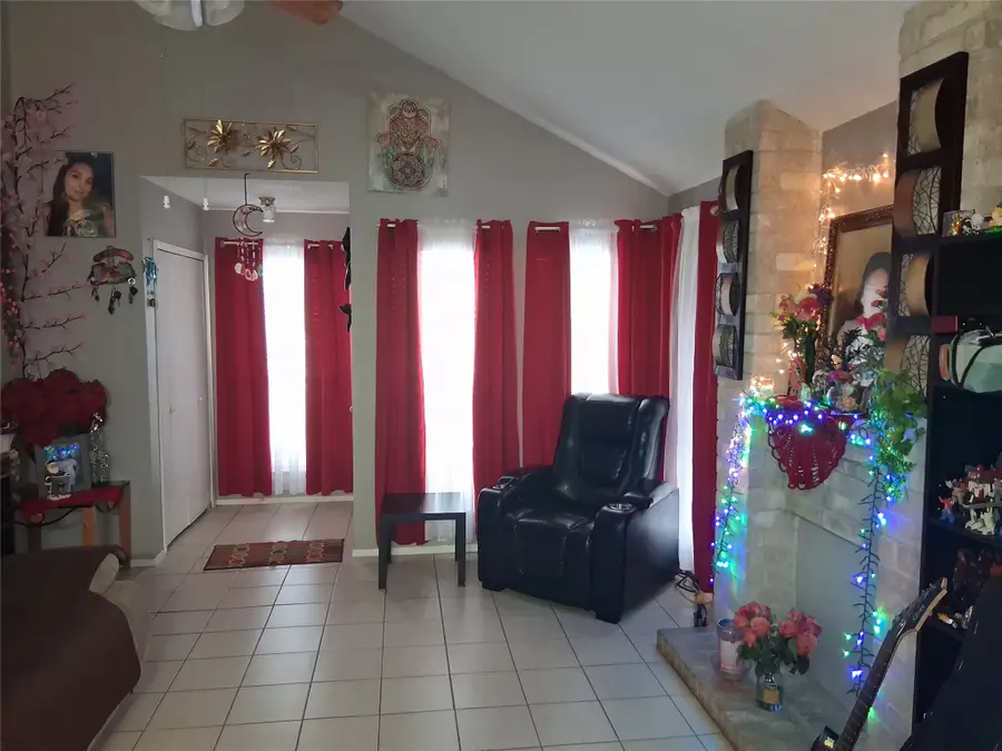 23347 Pebworth Place, Spring, TX 77373 - Image #3