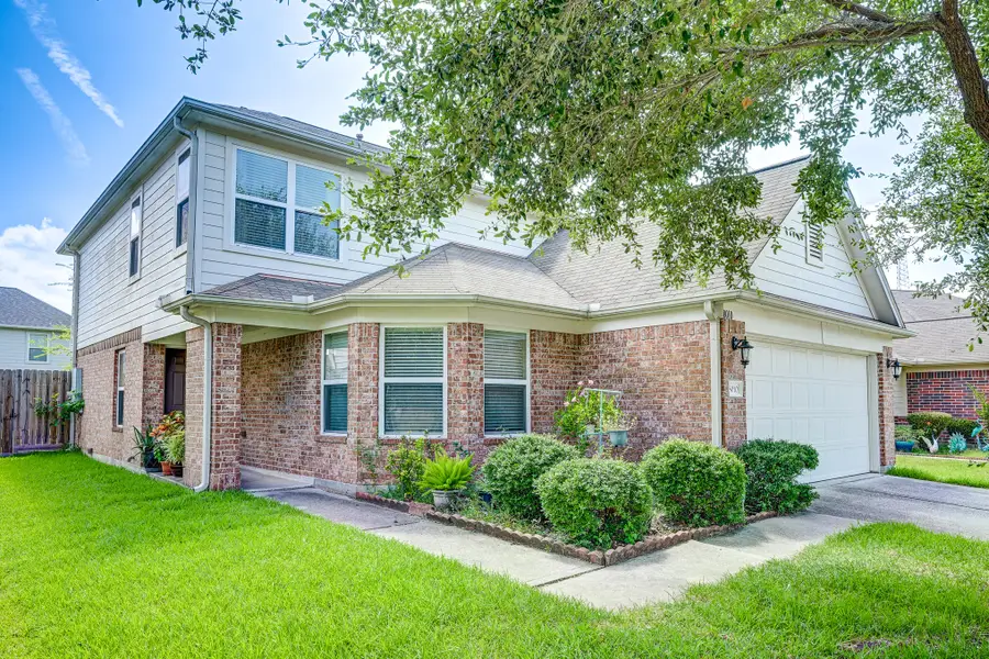 8010 Pickling Lane, Baytown, TX 77521 - #3