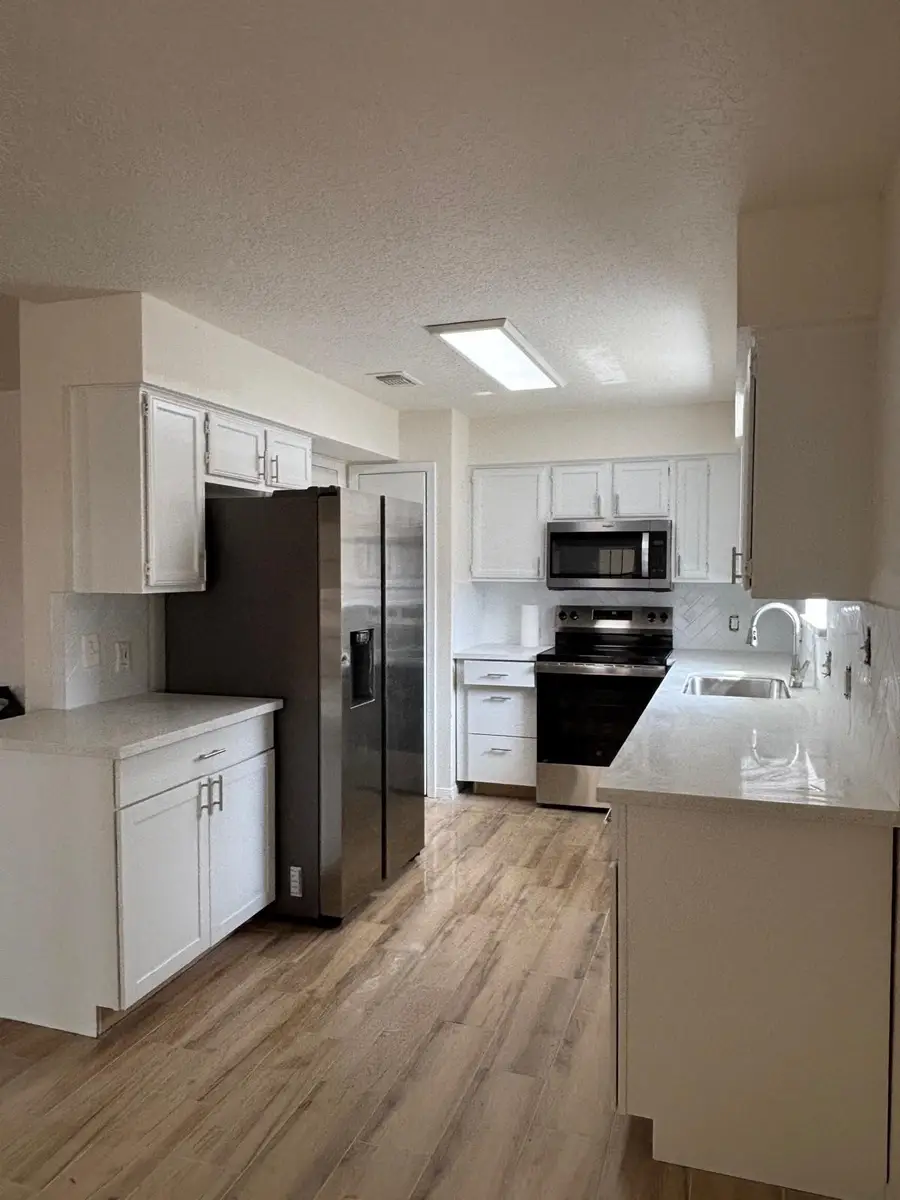 1808 Leissner Street, Bay City, TX 77414 - #2