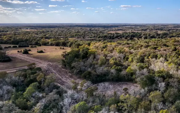 27 Millwood Trail, Brenham, TX 77833