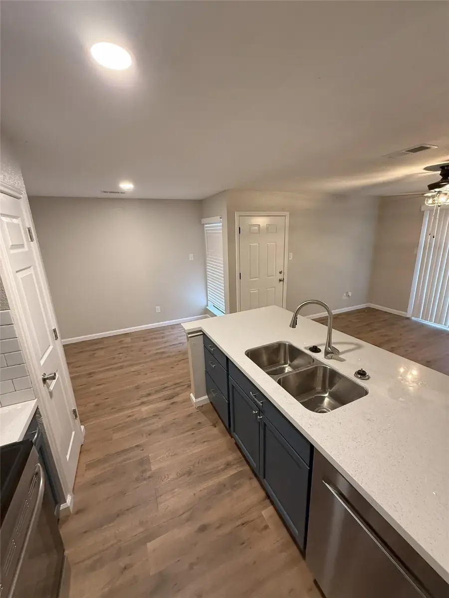 15534 Zabolio Drive #140, Houston, TX 77598 - Image #3