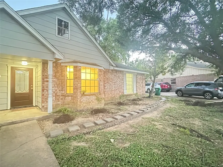 9631 Stockwell, Houston, TX 77083 - Image #2