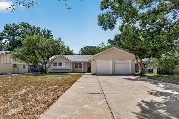 15613 Shanghai Street, Jersey Village, TX 77040