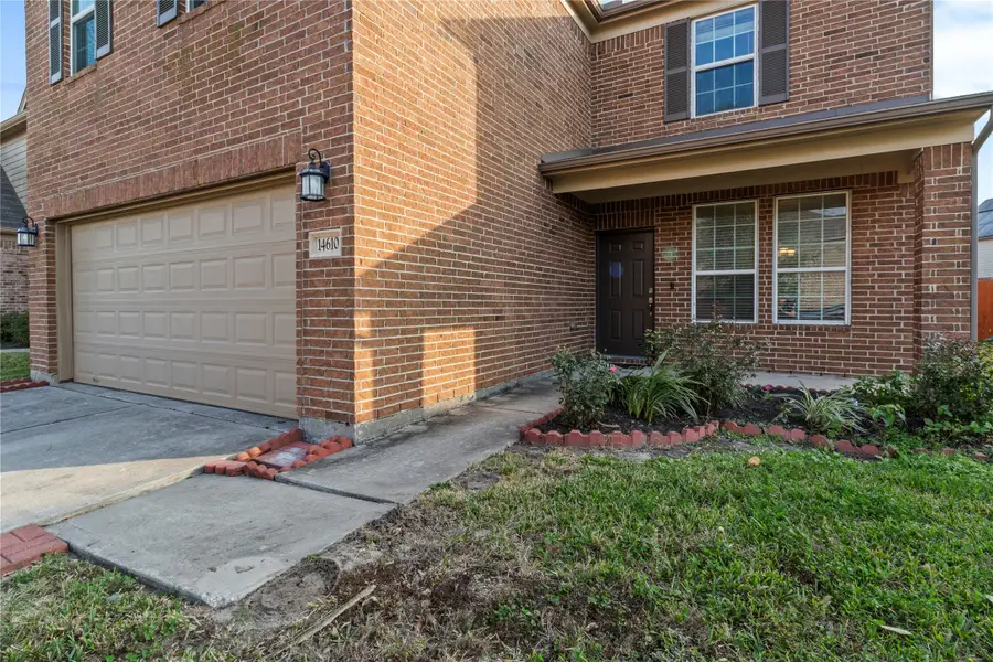 14610 Ruddy Duck Lane, Houston, TX 77049 - Image #2