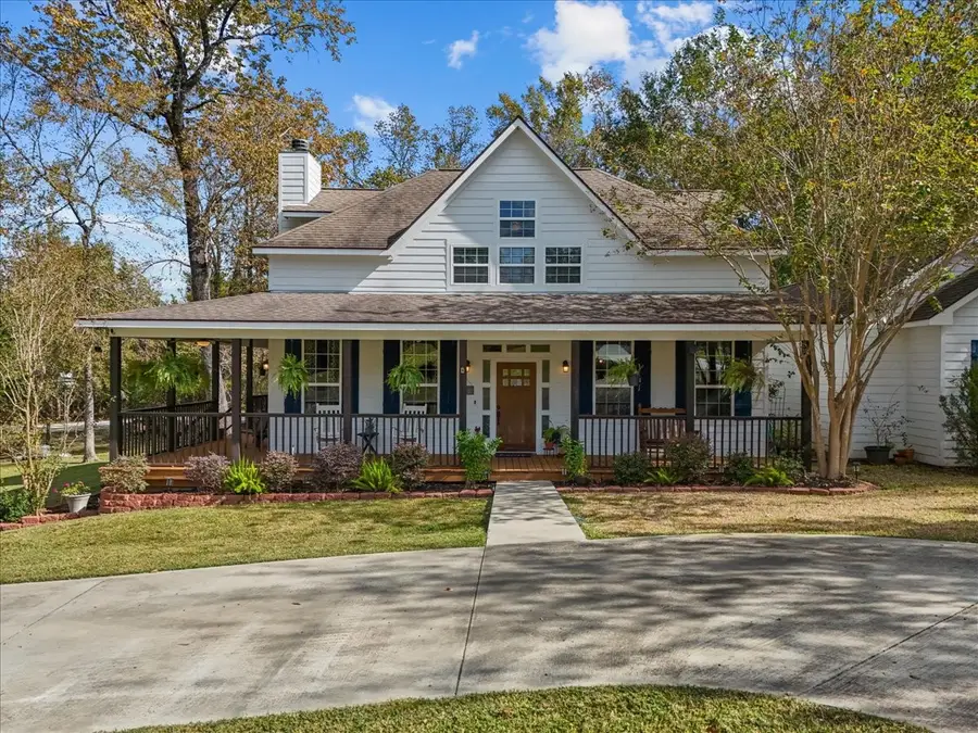 880 Paradise Drive, Coldspring, TX 77331 - Image #3