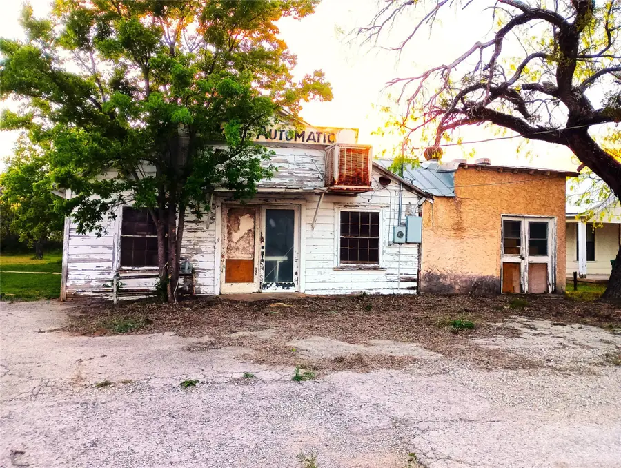 1400 S Concho Street, Coleman, TX 76834 - Image #2
