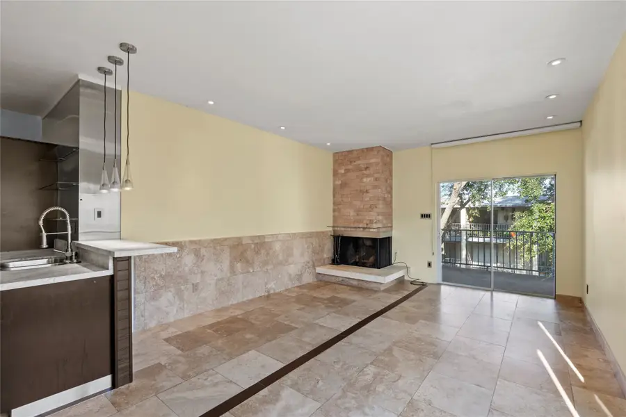 4001 Nasa Parkway #213, Seabrook, TX 77586 - Image #2