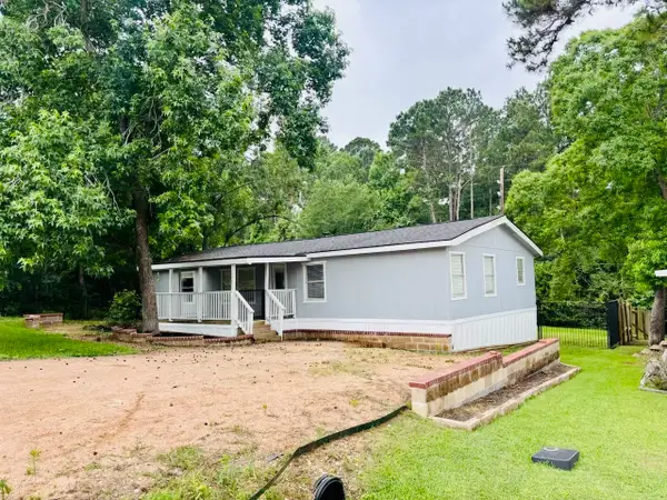 14447 W Lee Shore Drive, Willis, TX 77318