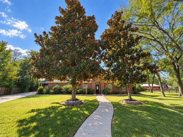 105 Mulberry Circle, Livingston, TX 77351